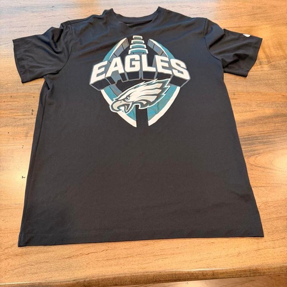 Nike Dri-FIT Philadelphia Eagles Black Graphic Performance Tee Shirt — Medium